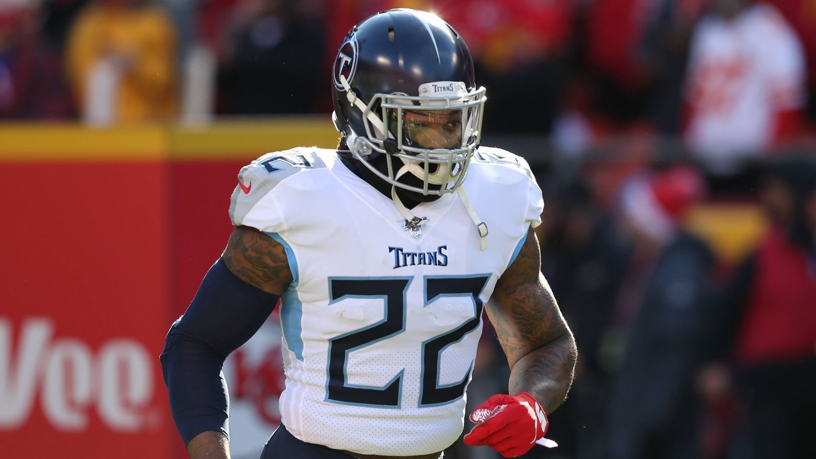 
                <strong>16. Derrick Henry</strong><br>
                - Team: Tennessee Titans- Position: Running Back
              