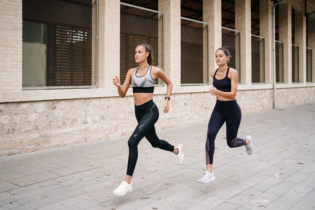 HalbmarathonTrainingsplan für Hobbyläuferinnen Schritt für Schritt zum Ziel