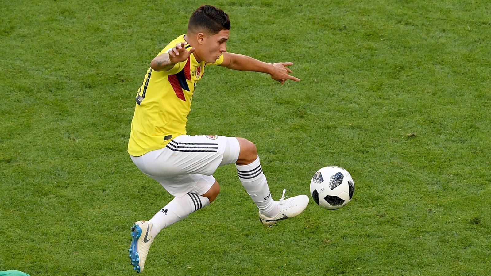 
                <strong>Platz 11: Juan Quintero (Kolumbien)</strong><br>
                3 Punkte1 Tor2 Vorlagen
              