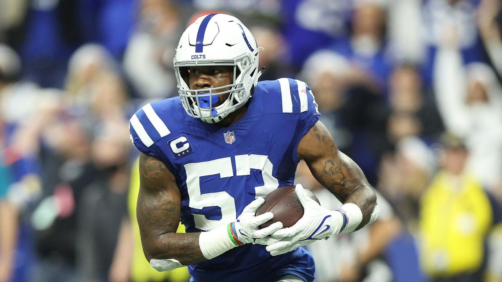 
                <strong>12. (geteilt) Darius Leonard</strong><br>
                &#x2022; Team: Indianapolis Colts<br>&#x2022; Position: Left Outside Linebacker<br>&#x2022; <strong>Overall Rating: 90</strong><br>&#x2022; Key Stats: Acceleration 88 - Strength 78 - Awareness 92<br>
              