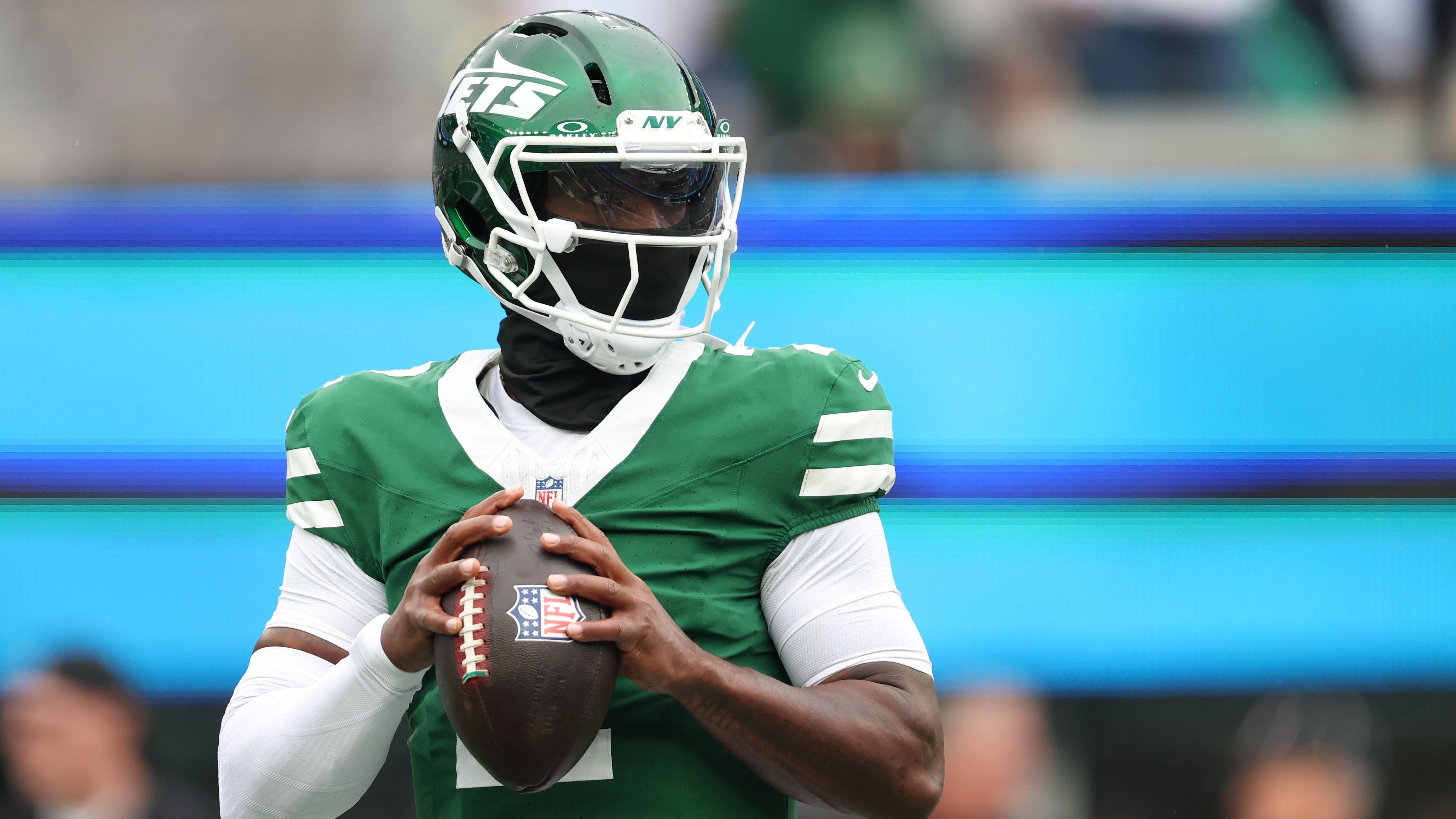 <strong>Platz 30: Tyrod Taylor (New York Jets)</strong><br>Auch Tyrod Taylors Tage als Starter sind wahrscheinlich nach dieser Saison gezählt, aber der Game Winning Drive gegen die Falcons war eine gute Leistung des Routiniers, auch während des Spiels machte Taylor eine gute Figur. Wer weiß, wie viele Karrieresiege noch dazu kommen.
