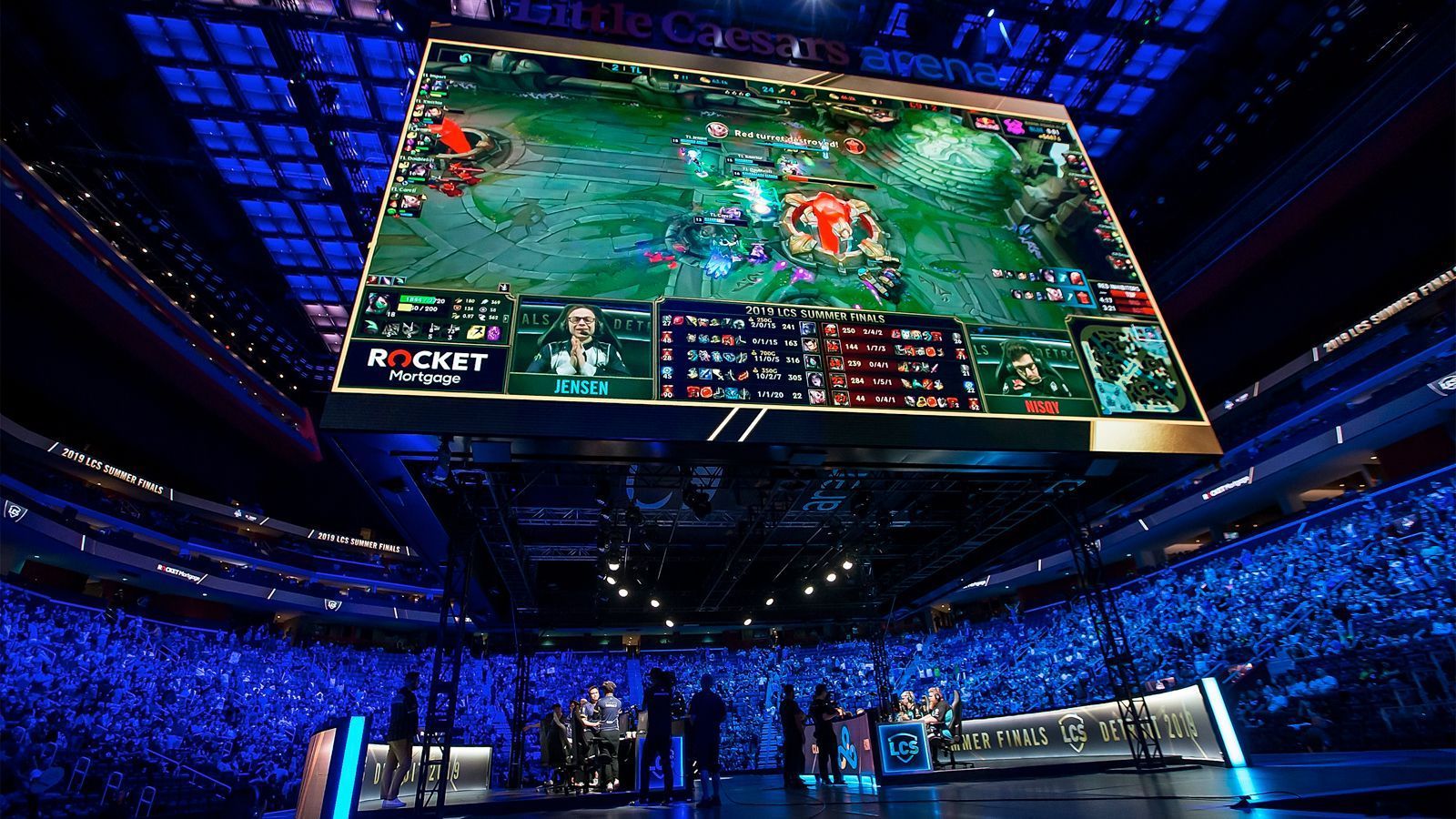 
                <strong>eSports: Die meistgesehenen Spiele 2019</strong><br>
                Die Statistikseite "Esports Charts" hat die fünf Zuschauerlieblinge unter den eSports-Spielen ermittelt. ran.de zeigt die Top 5. Die Studie beruft sich auf die gesehenen Stunden bei Wettkämpfen (Zuschauerzahlen aus China wurden nicht mitgezählt).
              
