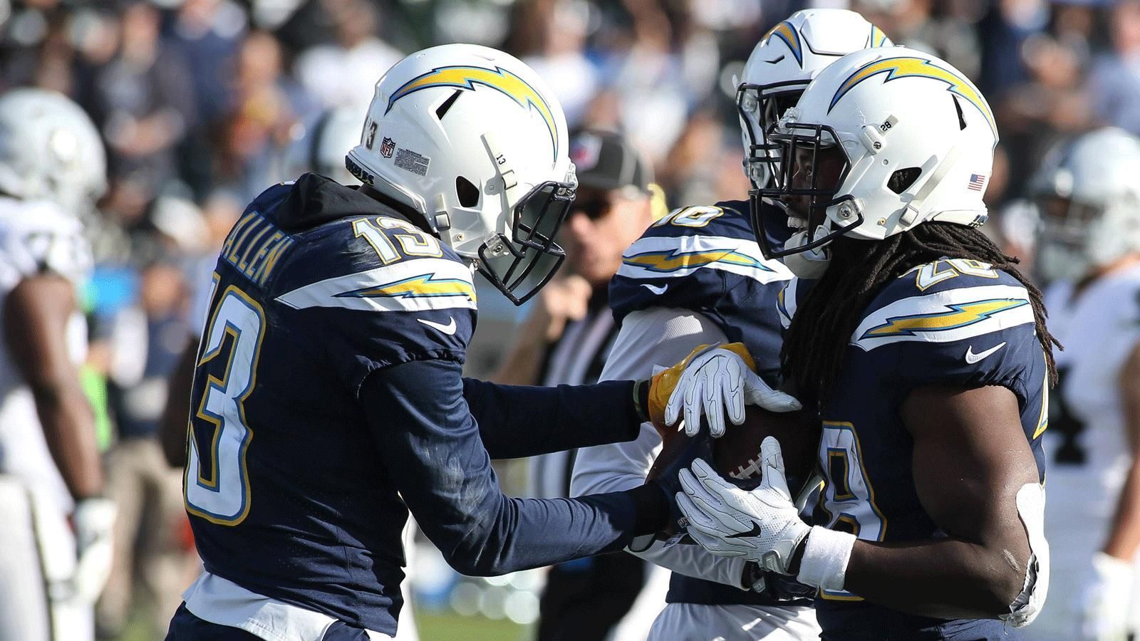 
                <strong>Los Angeles Chargers</strong><br>
                2018: 25.8 (14)     2017: 25.7 (8)     2016: 25.7 (9)     2015: 26.3 (21)     2014: 26.6 (28)     2013: 26.3 (21)
              