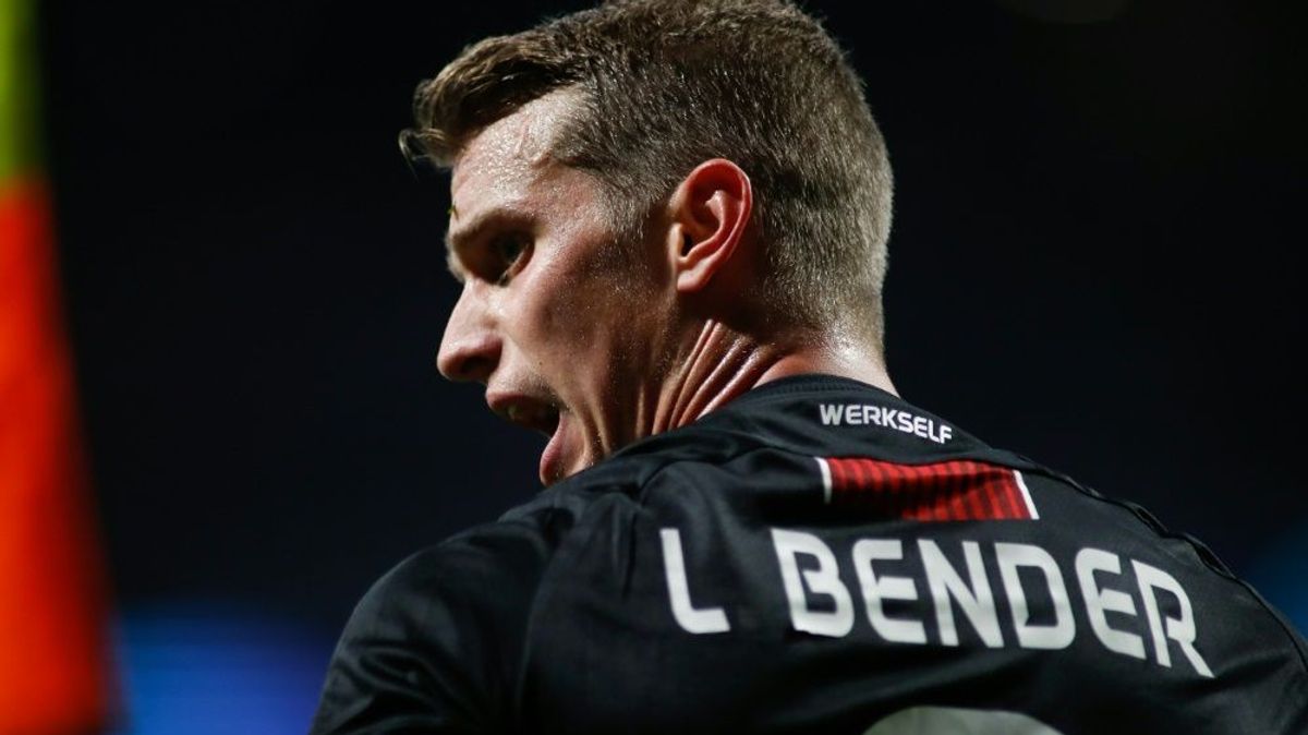 Kapitän Lars Bender ist von den eigenen Fans enttäuscht