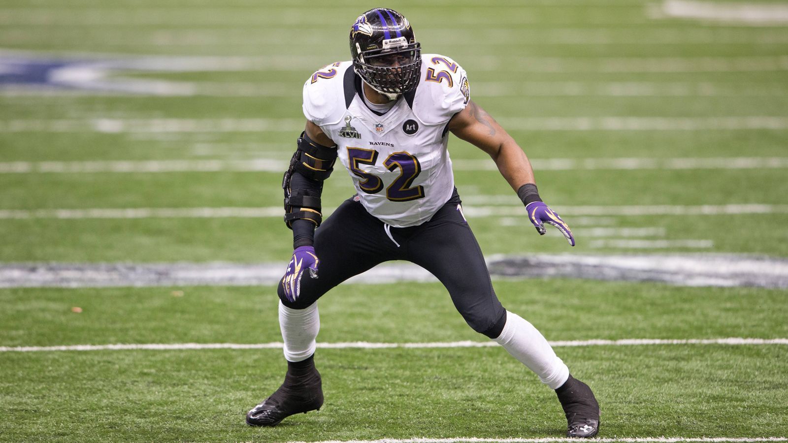 
                <strong>Ray Lewis</strong><br>
                Aktiv: 1996 - 2012Position: LinebackerTeam: Baltimore RavensErfolge: 2x Super Bowl-Sieger, 12x Pro Bowl, 2x Defensive Player of the Year
              