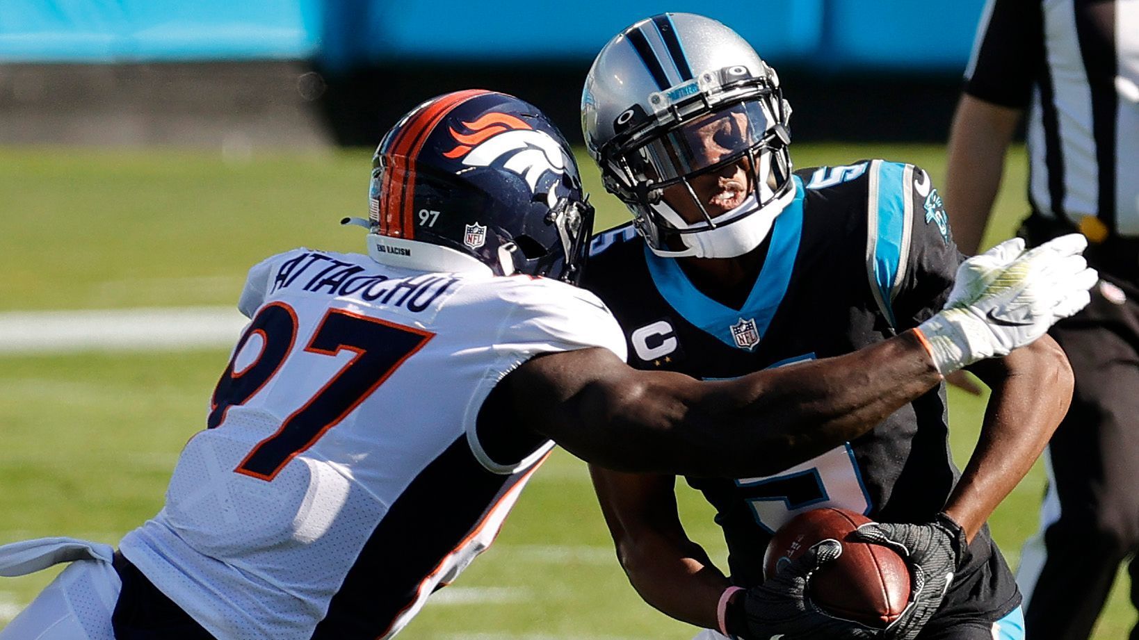 
                <strong>Jeremiah Attaochu (Denver Broncos)</strong><br>
                Knapp vier Minuten vor dem Ende des Spiels gegen die Las Vegas Raiders gelang Broncos-Linebacker Jeremiah Attaochu doch noch sein fünfter Sack in der Saison. Dies brachte ihm 250.000 US-Dollar an Bonus ein.
              