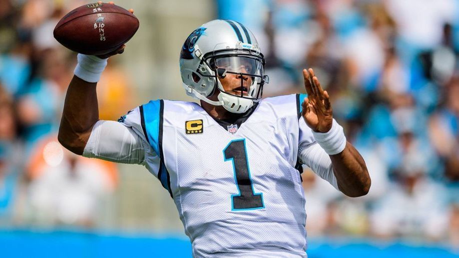 <strong>Carolina Panthers - Cam Newton</strong><br>Passing-Yards: 29.725<br>Passing-Touchdowns: 186<br>Jahre im Team: 10<br>Absolvierte Spiele: 133
