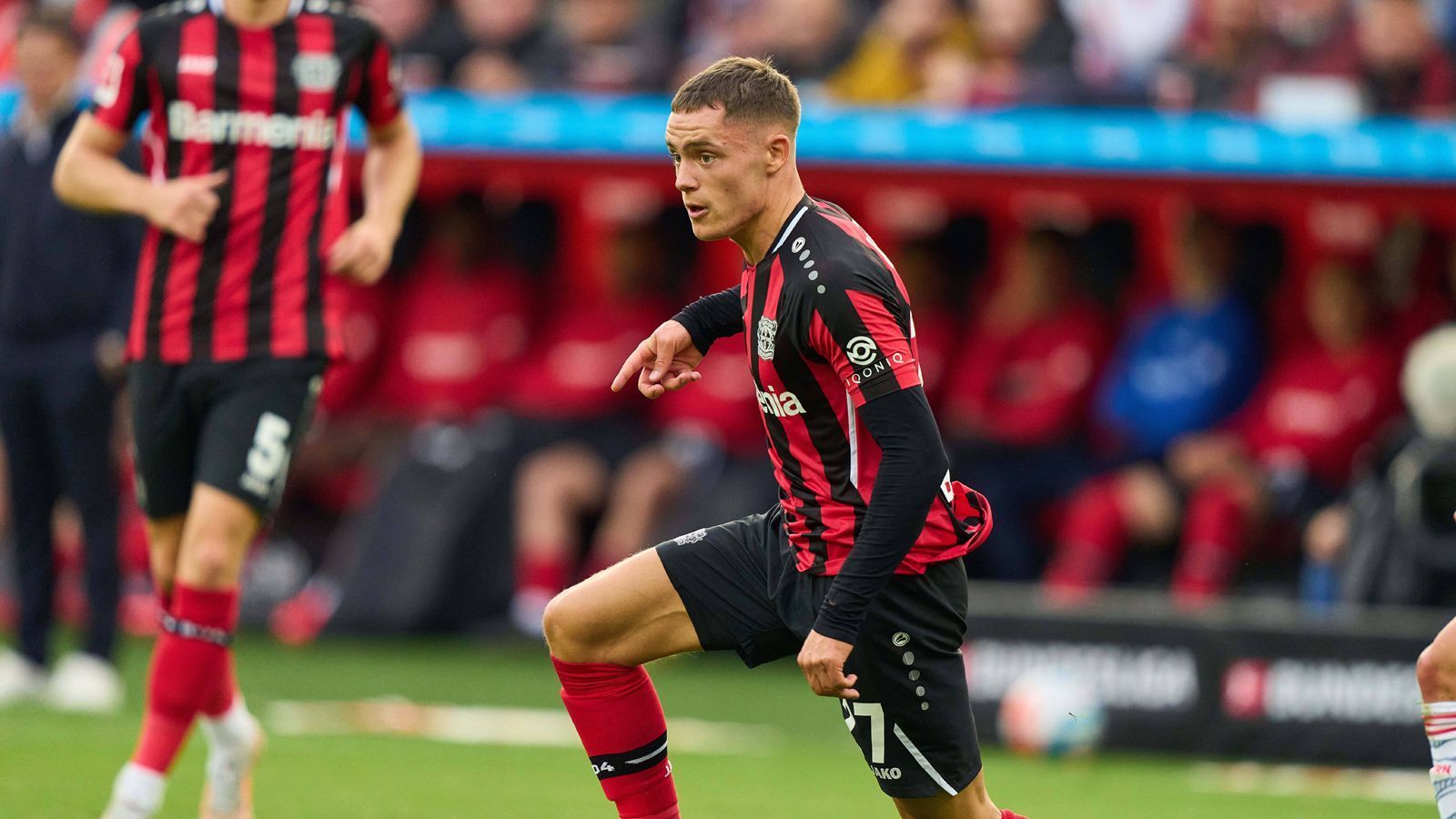 
                <strong>Platz 5 (geteilt): Florian Wirtz</strong><br>
                &#x2022; Verein: Bayer 04 Leverkusen<br>&#x2022; Marktwertentwicklung: keine<br>&#x2022; Marktwert: 70 Millionen Euro<br>
              