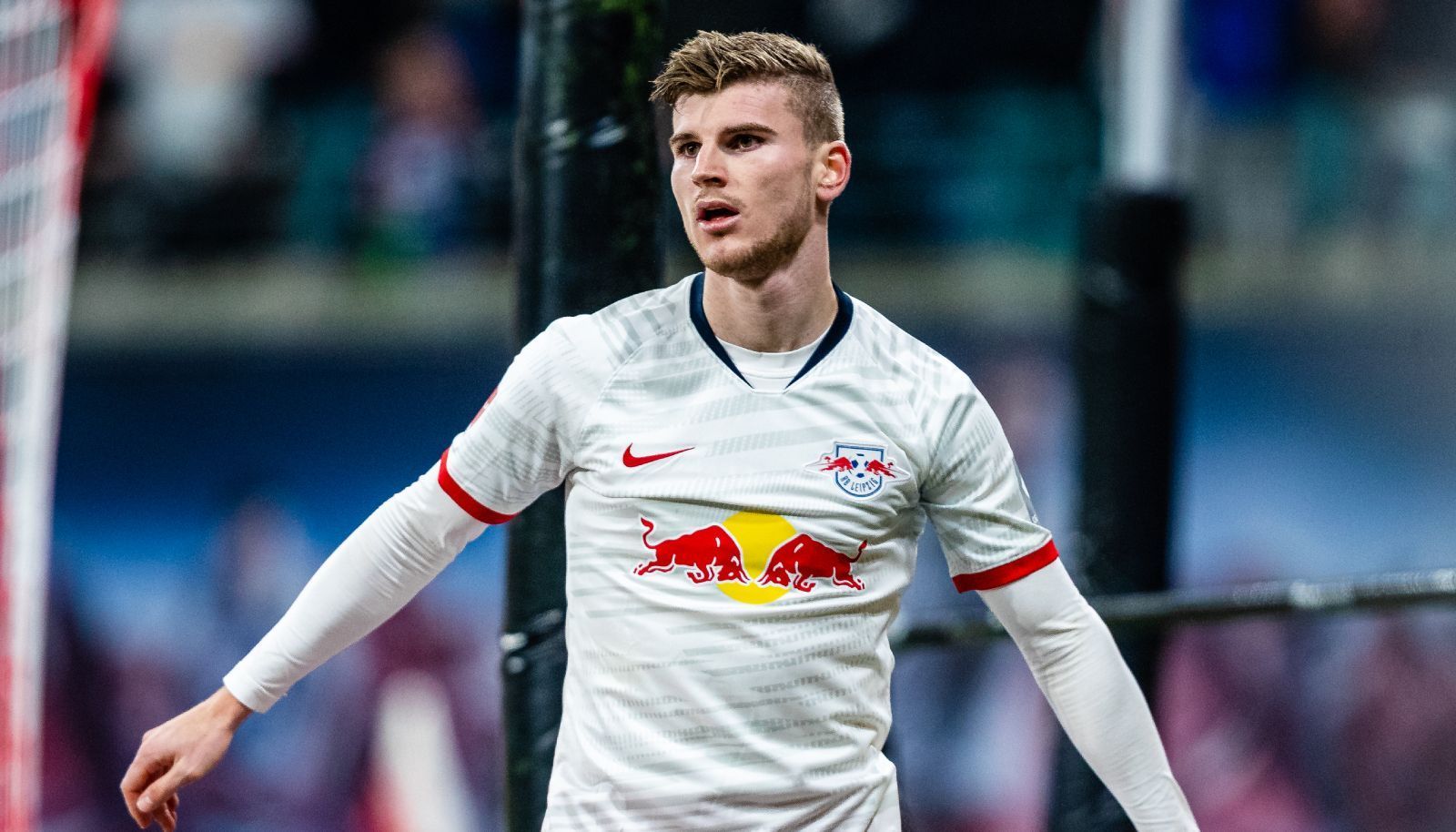 
                <strong>18. Platz: RB Leipzig</strong><br>
                Punkte: 220Aktuelle Liga: Bundesliga
              