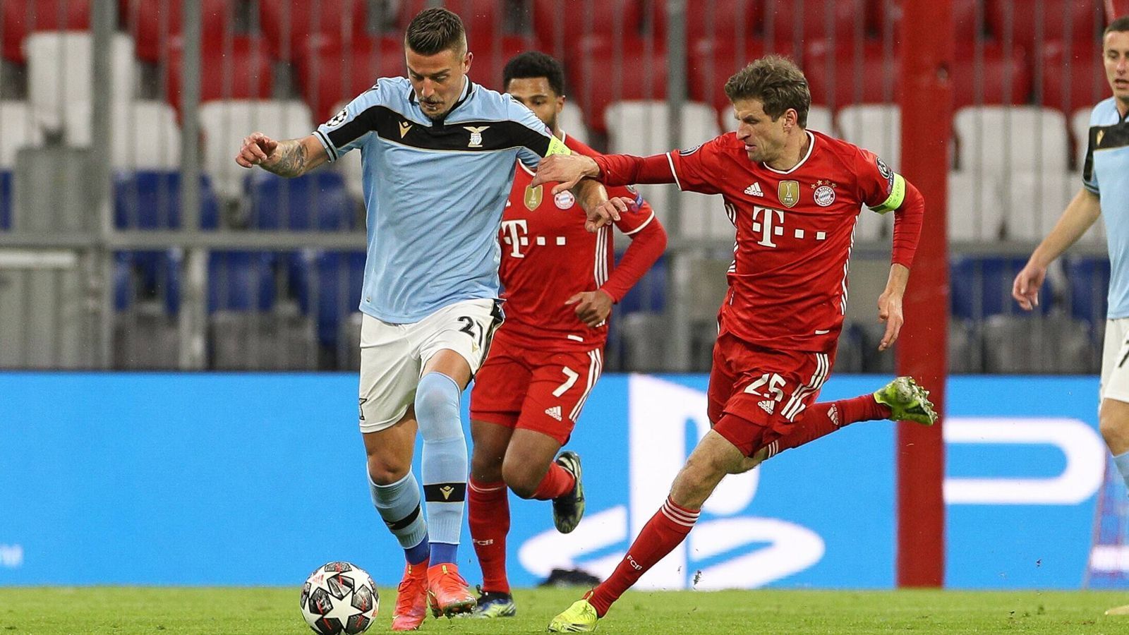 
                <strong>Thomas Müller</strong><br>
                Ein solider Auftritt des Ur-Bayern ohne die ganz großen Aktionen zu haben. Die letzten 20 Minuten darf er von der Bank aus verfolgen. ran-Note: 4
              