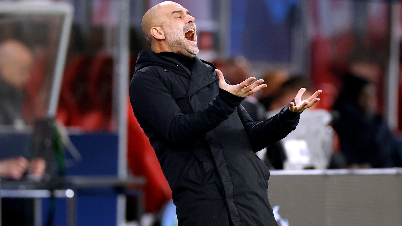 
                <strong>Pep Guardiola und seine verzweifelten Versuche, die Champions League zu gewinnen</strong><br>
                Pep Guardiola peilt mit Manchester City den Gewinn der Champions League an – wieder einmal. Könnte RB Leipzig im Achtelfinal-Rückspiel (21 Uhr, im Liveticker auf ran.de) der Stolperstein sein, nachdem das Hinspiel mit 1:1 endete? Guardiola gewann zwar in den Jahren 2009 und 2011 mit dem FC Barcelona die Champions League, danach aber nie wieder. Weder mit dem FC Bayern München (2013 bis 2016) noch mit Manchester City (2016 bis heute) hatte er sein Ziel erreicht. ran erinnert daran, wie Guardiola immer wieder gescheitert ist.• <a href="https://www.ran.de/fussball/champions-league/news/achtelfinale-live-tv-livestream-uebertragung-rueckspiel-leipzig-frankfurt-heute-156563" data-url-id="50962">So seht ihr die Champions League live im TV und Livestream</a><br>
              