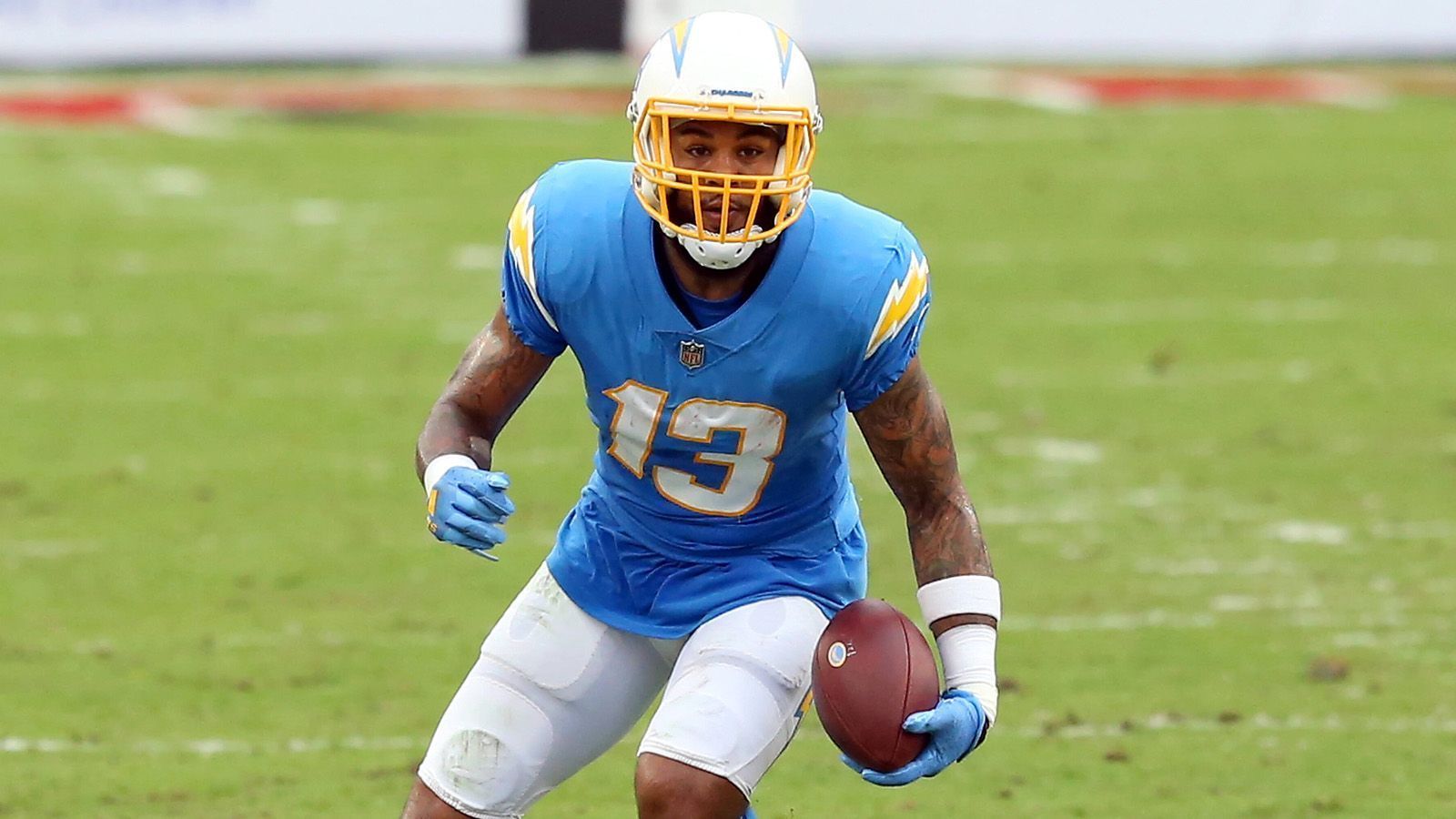 
                <strong>10. Platz: Keenan Allen</strong><br>
                &#x2022; Team: Los Angeles Chargers -<br>&#x2022; Quote: +1.700 (bei einem Einsatz von 100 US-Dollar gewinnt man 1.800 US-Dollar) -<br>&#x2022; Receiving Yards 2020: 992 (19. Platz)<br>
              