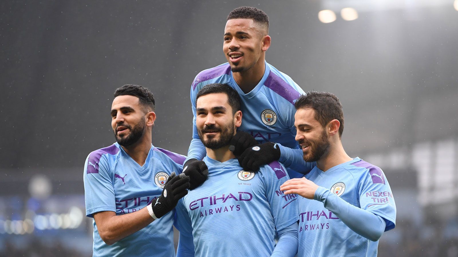 
                <strong>Platz 6: Manchester City</strong><br>
                 - Punkte 2015/16: 26,000 - Punkte 2016/17: 18,000 - Punkte 2017/18: 22,000 - Punkte 2018/19: 25,000 - Punkte 2019/20: 25,000 - Gesamtpunktzahl: 116,000
              