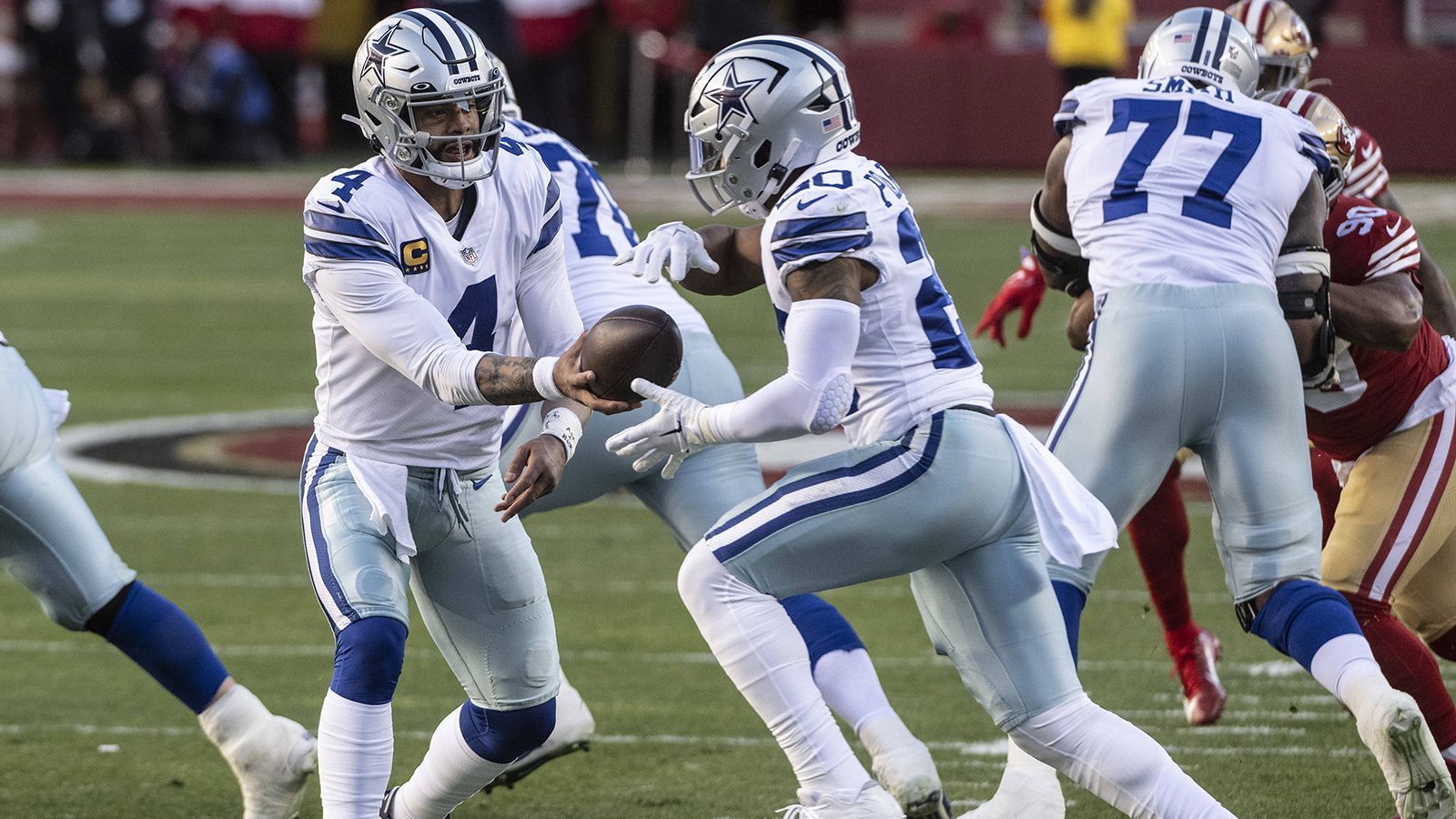 
                <strong>Dallas Cowboys </strong><br>
                Anzahl der Compensatory Picks:  Pick-Nummer: ,  (beide Runde fünf) und  (Runde sechs)
              