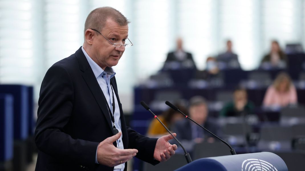 Der CDU-Politiker Markus Pieper verzichtet auf das Amt als Beauftragter der EU-Kommission für kleine und mittelgroße Unternehmen.