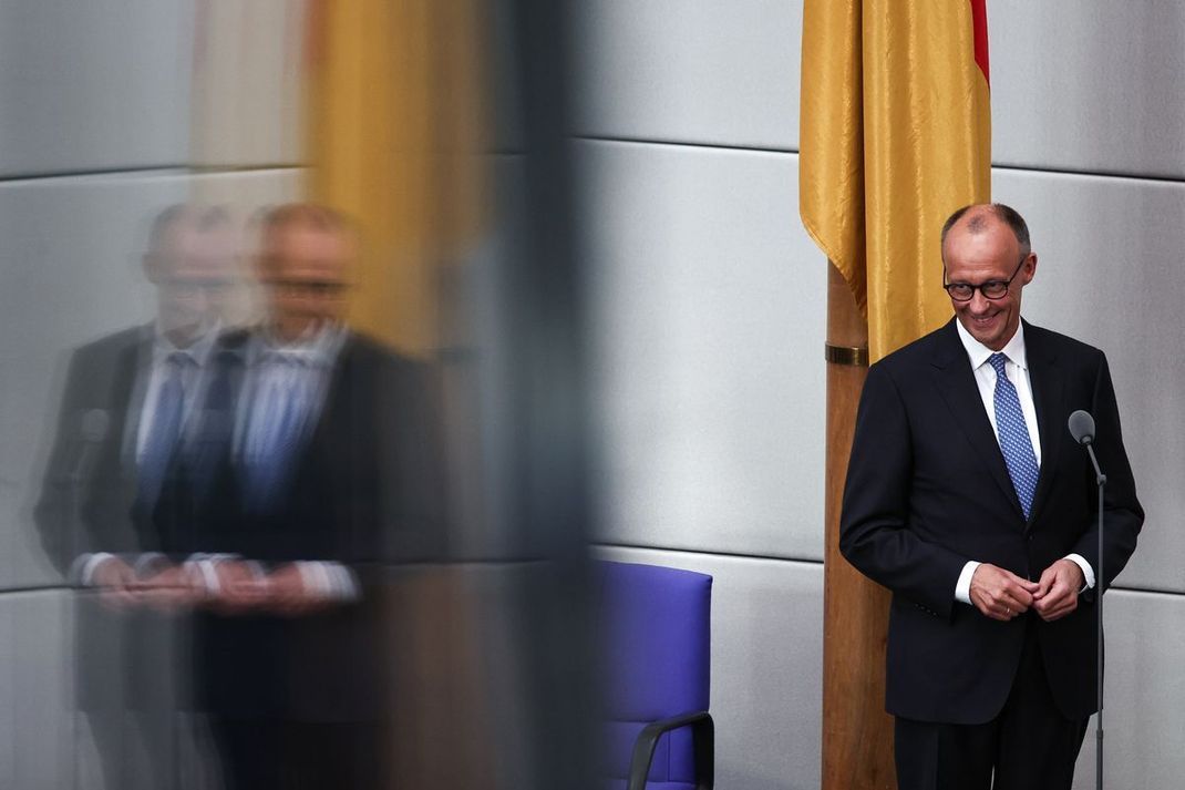 Geteilte Gefühle: Friedrich Merz wird erst im zweiten Wahlgang zum Bundeskanzler gewählt