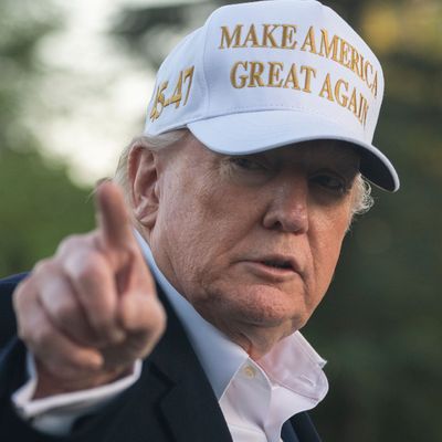 US-Präsident Donald Trump fühlt sich in seiner zweiten Amtszeit nach eigenen Worten besser als in der ersten. 