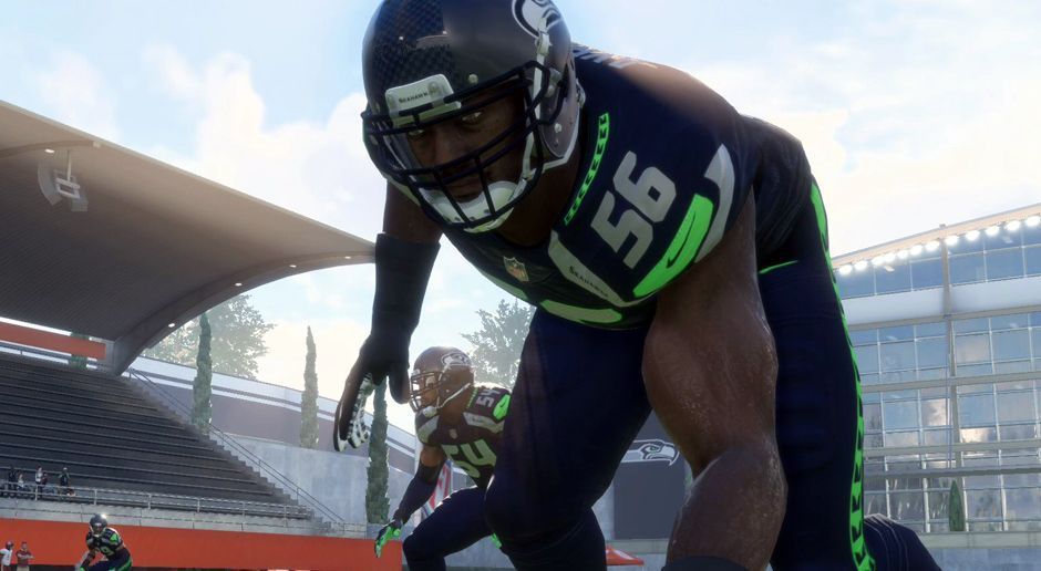 
                <strong>Platz 10: Cliff Avril</strong><br>
                Gesamtbewertung: 86
              
