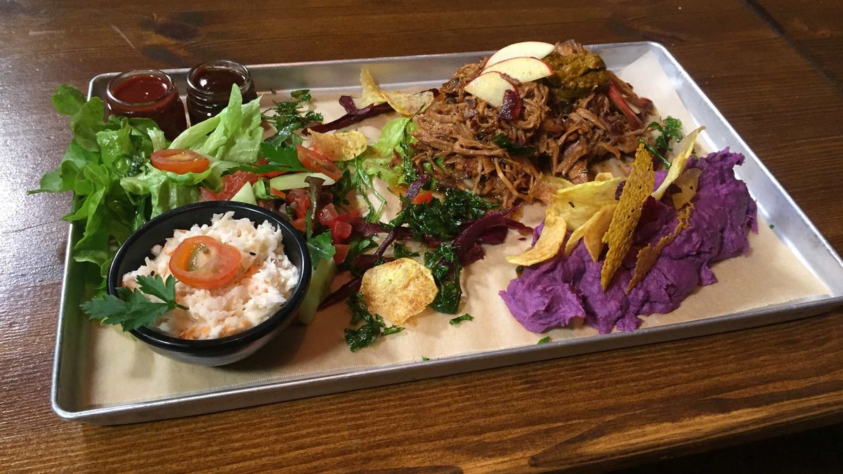 Pulled Pork Plate