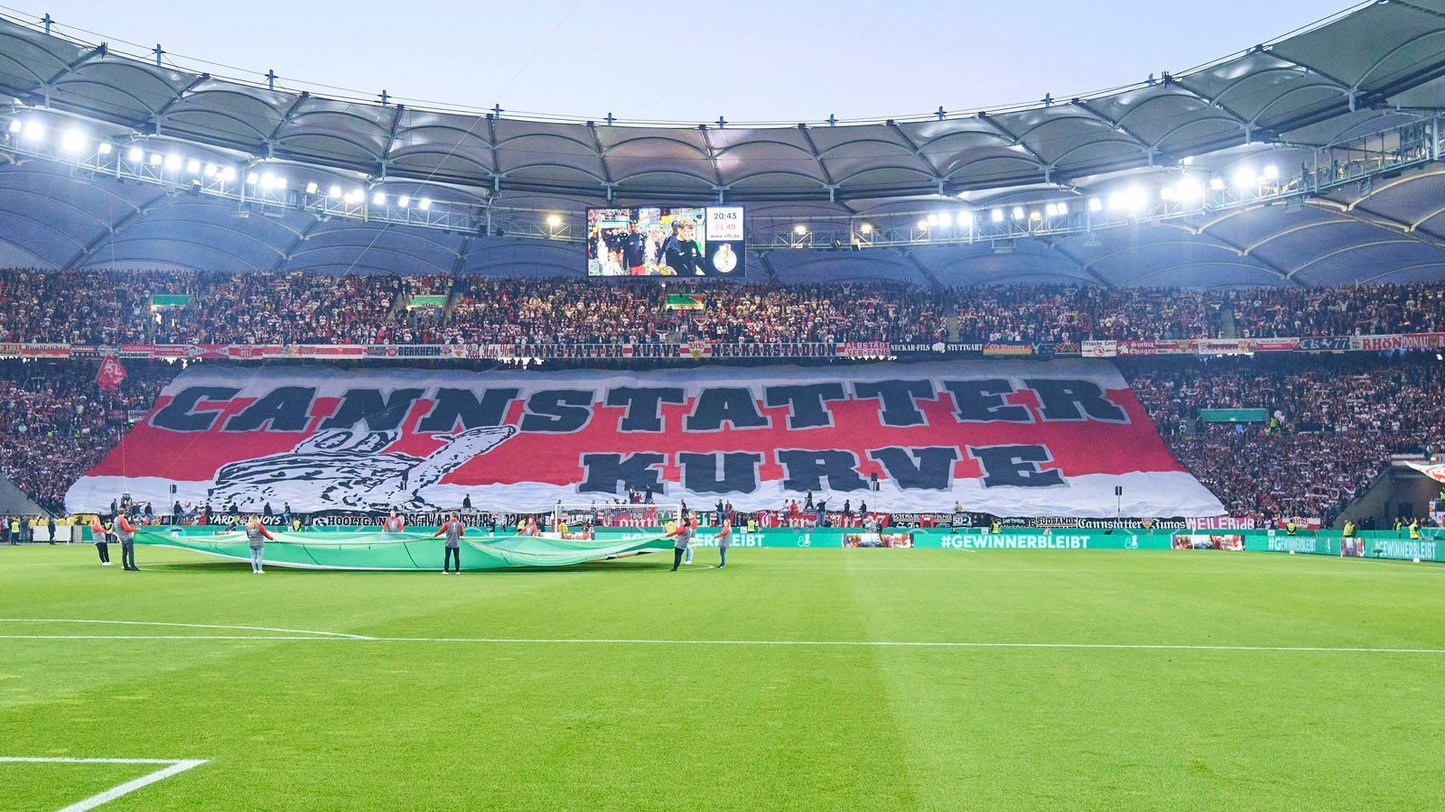 
                <strong>Mercedes-Benz Arena (VfB Stuttgart)</strong><br>
                der beste Name laut ChatGPT: "Motorenstadion"
              