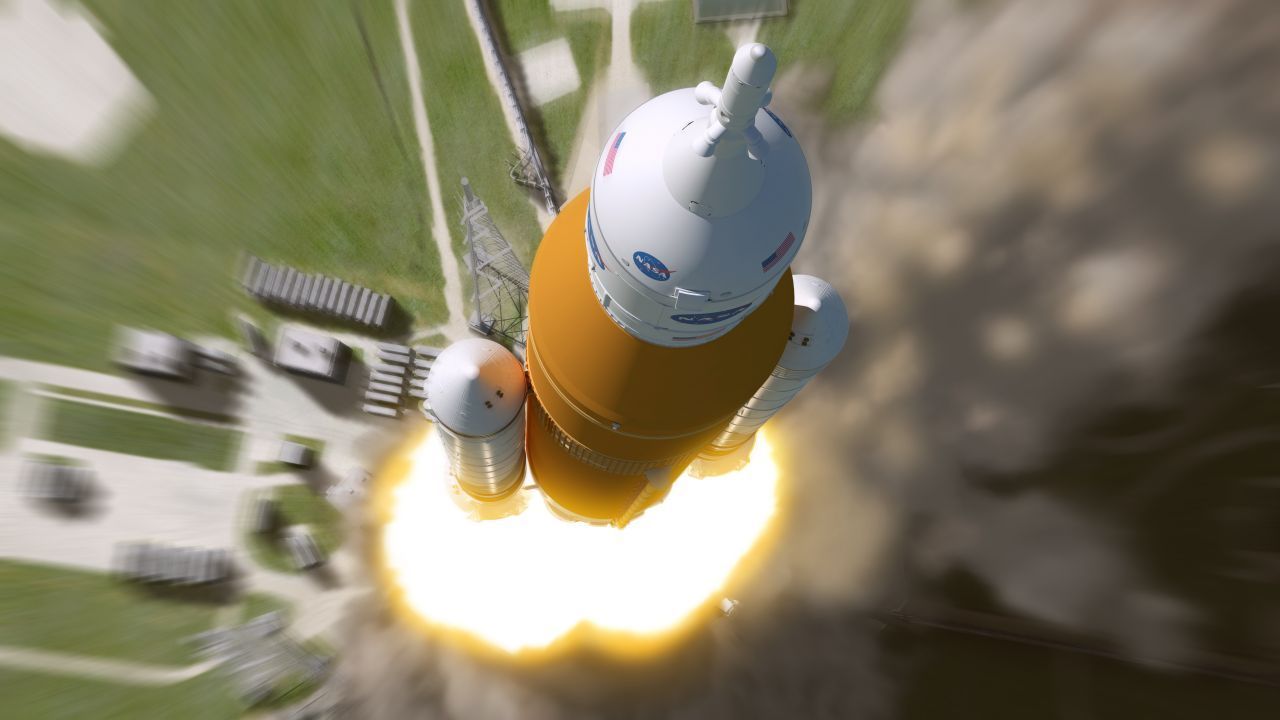 Start: Die SLS (für Space Launch System) bringt die Astronaut:innen an die Grenzen des Weltalls. 