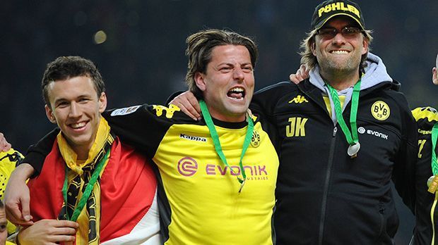 
                <strong>DFB-Pokal-Finale 2012</strong><br>
                Das Pokal-Finale von 2012 ist der Anfang einer beachtenswerten Endspiel-Serie. Dass er dabei eine Menge Silbermedaillen sammeln wird, ahnt er damals noch nicht.
              