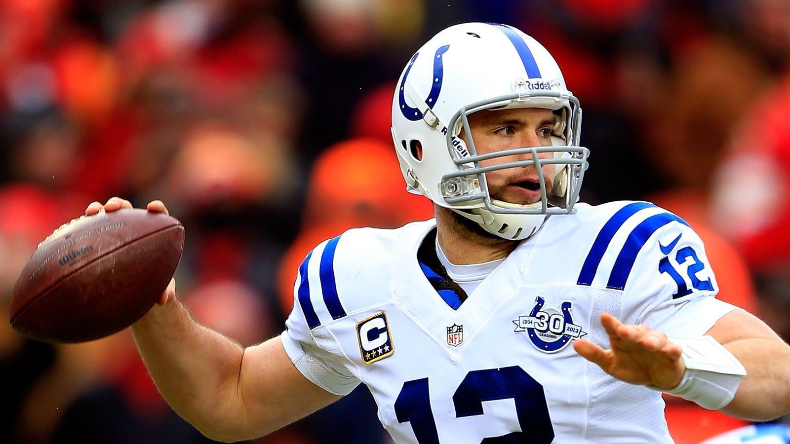 
                <strong>Andrew Luck (Indianapolis Colts, 2012)</strong><br>
                Als Rookie 2012 bei allen 16 Spielen der Starter. Inzwischen Superstar der Colts und unumstrittene Nummer eins, wenn er fit ist.
              