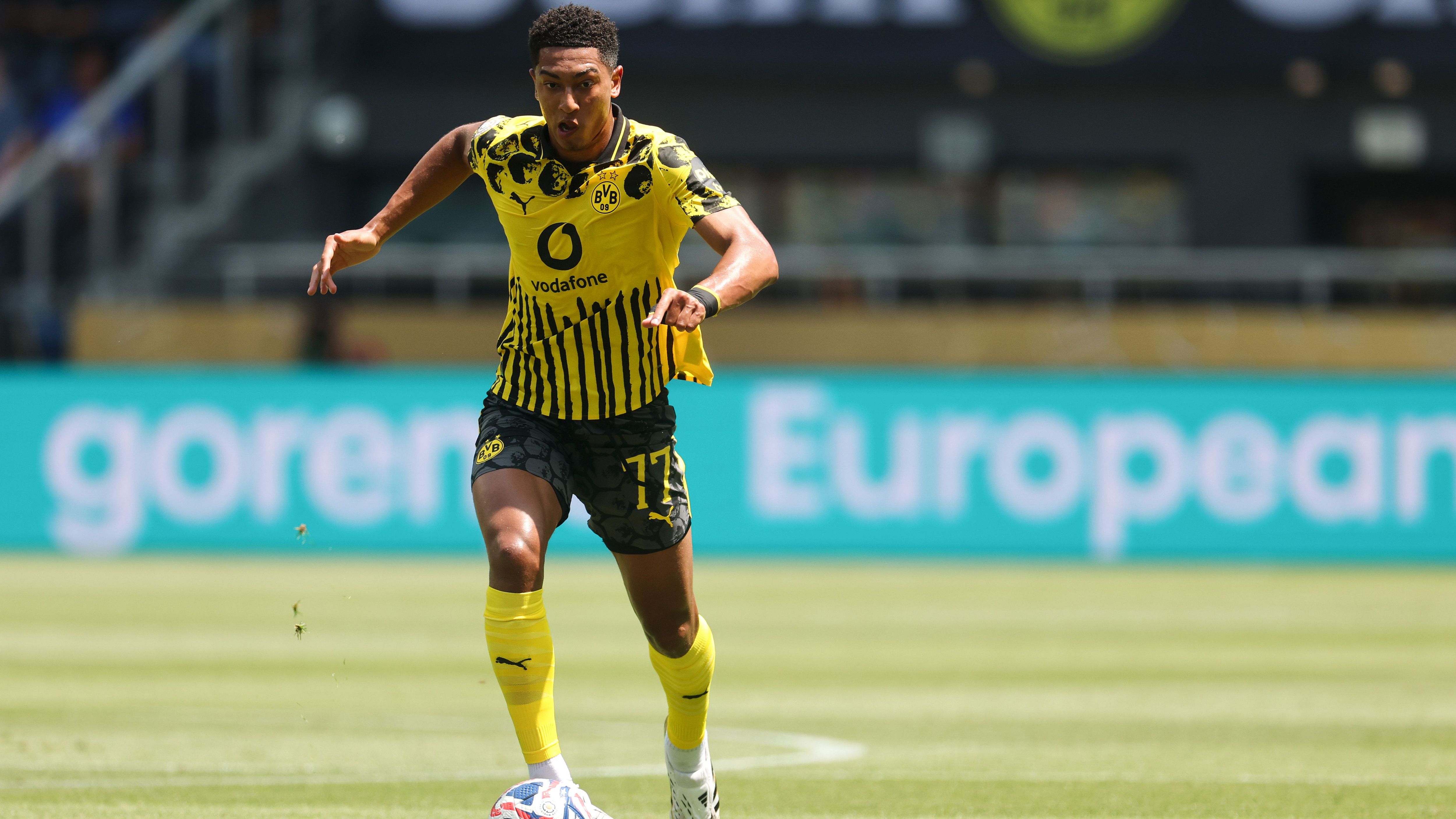 <strong>Jobe Bellingham (Borussia Dortmund)</strong><br>Zwei Jahre nach dem Abschied seines Bruders Jude wagt auch Jobe Bellingham seine ersten Auslandsschritte bei Borussia Dortmund. Auch er kommt vom AFC Sunderland, kostet mit einer Ablösesumme von 30,5 Millionen Euro aber sogar noch ein paar Millionen mehr als der heutige Star von Real Madrid bei seiner BVB-Ankunft. Sein Vertrag läuft über fünf Jahre.