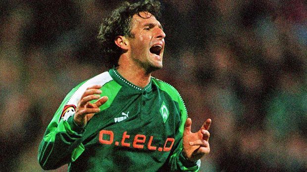 
                <strong>Bruno Labbadia</strong><br>
                Bruno Labbadia: Über seine Qualitäten als Stürmer für Bremen, Bielefeld, Köln oder beim FC Bayern gibt es eigentlich keine Zweifel, dennoch steht auch er als Rekordmann in dieser Rubrik. Vier Mal in Serie vergibt Labbadia zwischen 1998 und 2000 aus elf Metern.
              