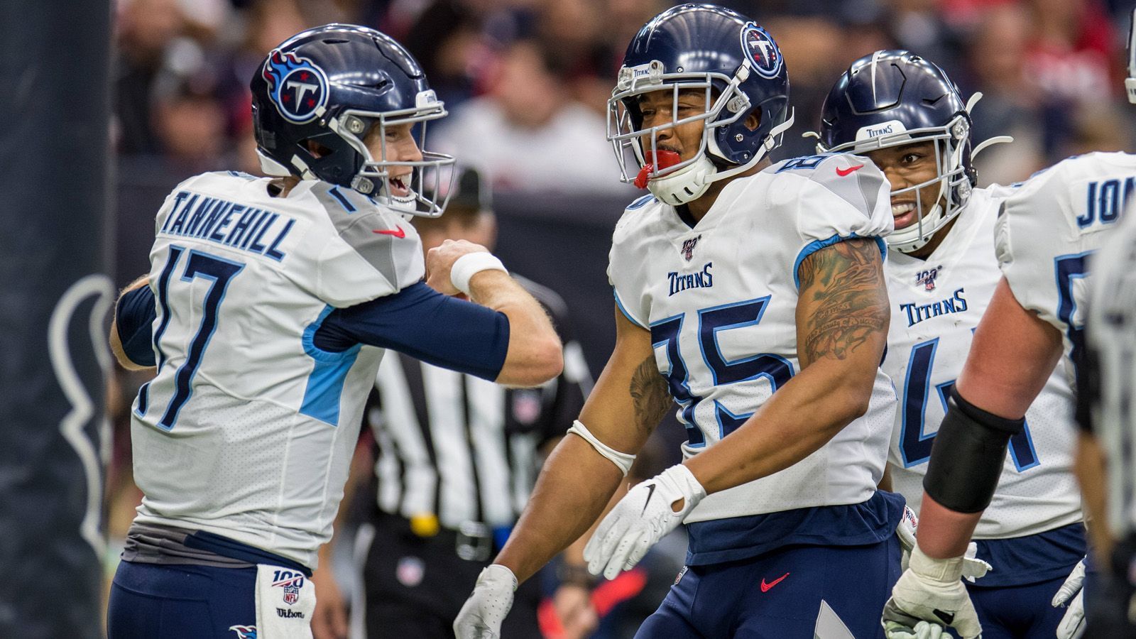 
                <strong>Tennessee Titans</strong><br>
                Qualifiziert nach Woche 17AFC South:1. Houston Texans (10-6)  2. Tennessee Titans (9-7)3. Indianapolis Colts (7-9)4. Jacksonville Jaguars (6-10)
              