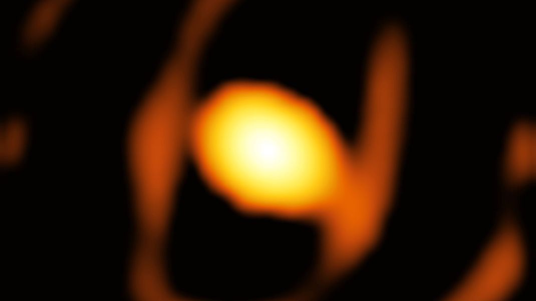 WOH G64 ist 160.000 Lichtjahre von uns entfernt.