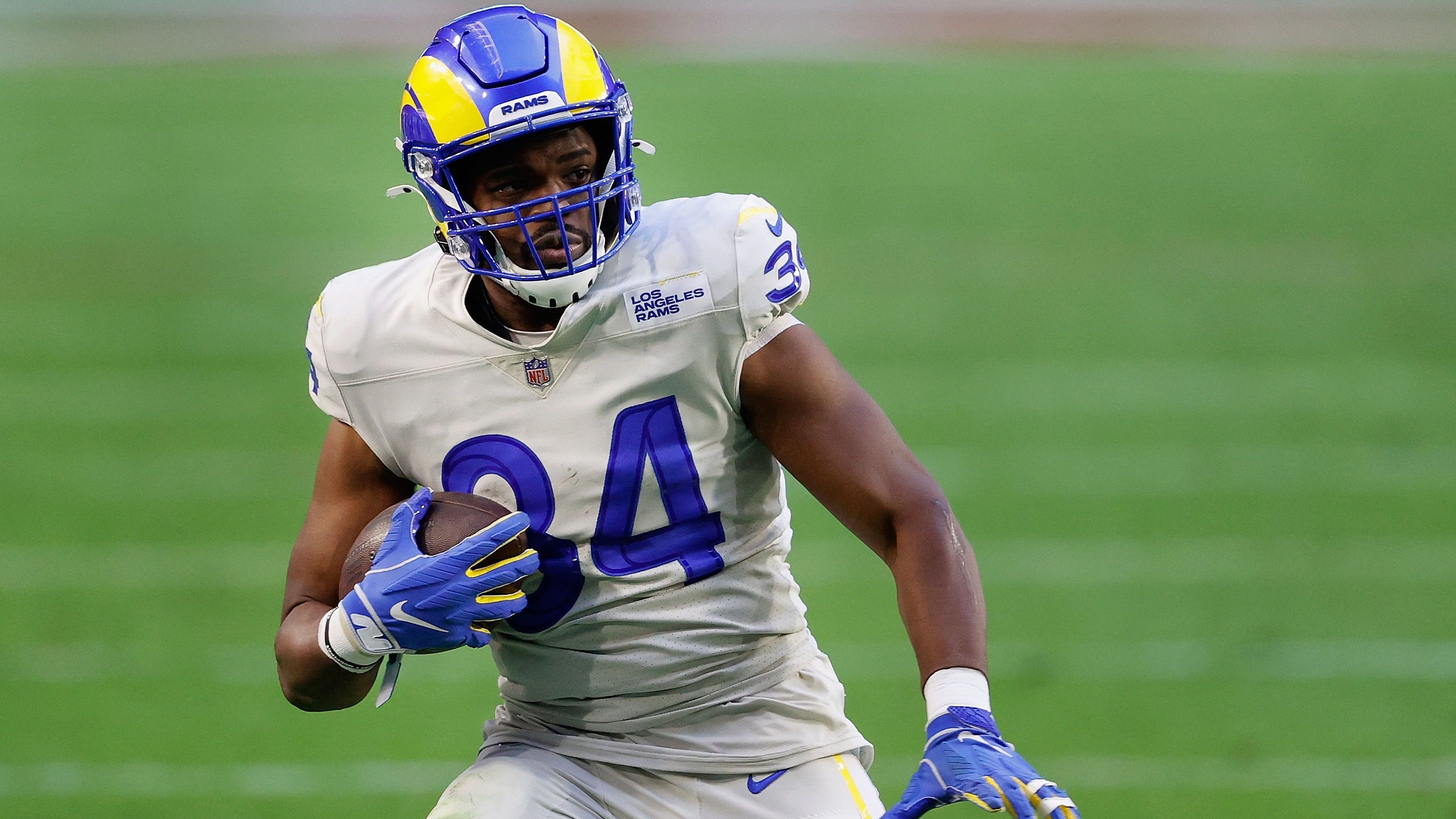 <strong>Malcolm Brown (zuletzt Los Angeles Rams)</strong><br>Nach seinem zweiten Stint bei den Los Angeles Rams ist Malcolm Brown seit der Offseason ohne Team. Der 30-Jährige, der seit 2015 in der NFL spielt, erzielte in seiner Karriere 13 Rushing Touchdowns, zeigte allerdings zuletzt 2020 wirklich gute Leistungen. Eine Verpflichtung der Browns wäre deshalb durchaus eine Überraschung.