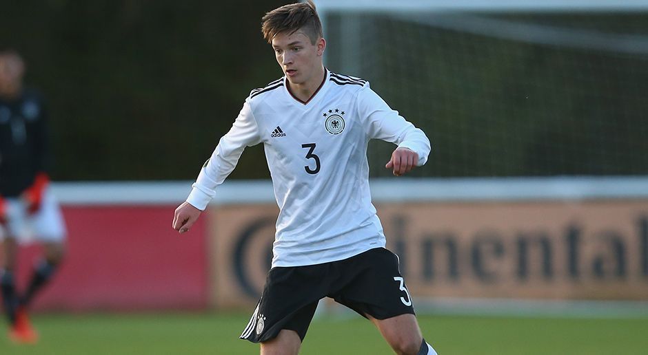 
                <strong>Abwehr: Noah Katterbach</strong><br>
                Verein: 1. FC KölnU17-Länderspiele: Länderspieltore: 2
              