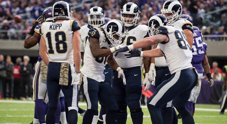 
                <strong>5. Los Angeles Rams (8-3, Vorwoche Platz 6)</strong><br>
                Das Überraschungsteam der Saison ist zurück in der Erfolgsspur. Mit dem souveränen Sieg gegen die Saints behaupteten die Rams ihre Führung in der NFC West und klettern auch in unserem Ranking um einen Platz. Das Restprogramm hält für L.A. allerdings noch harte Brocken bereit. Am 14. Spieltag trifft L.A. noch auf die Eagles, bevor es eine Woche später zum direkten Duell mit Divisions-Rivale Seattle kommt.
              