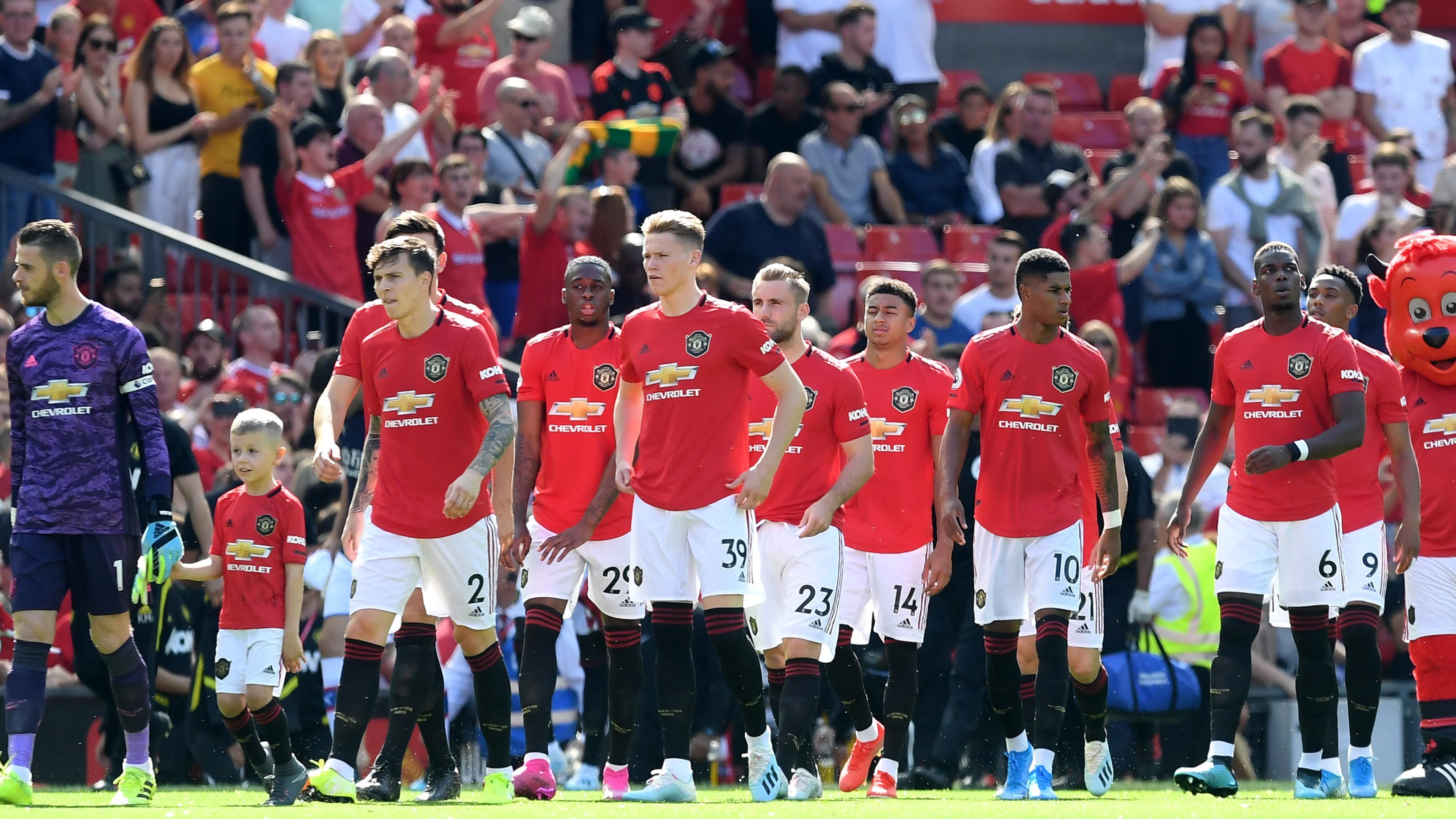 
                <strong>Platz 4: Manchester United</strong><br>
                Transferkosten des Kaders: 751 Millionen Euro
              