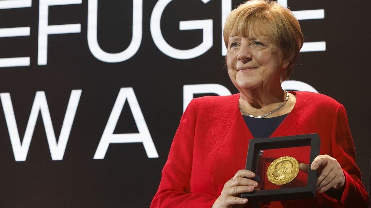 Ex-Kanzlerin Merkel bei einer Preisverleihung