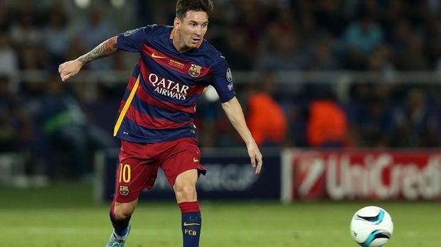 
                <strong>Rechtsaußen: Lionel Messi (FC Barcelona). Pass-Stärke 88 - Gesamt-Stärke 94.</strong><br>
                Rechtsaußen: Lionel Messi (FC Barcelona). Pass-Stärke 88 - Gesamt-Stärke 94.
              