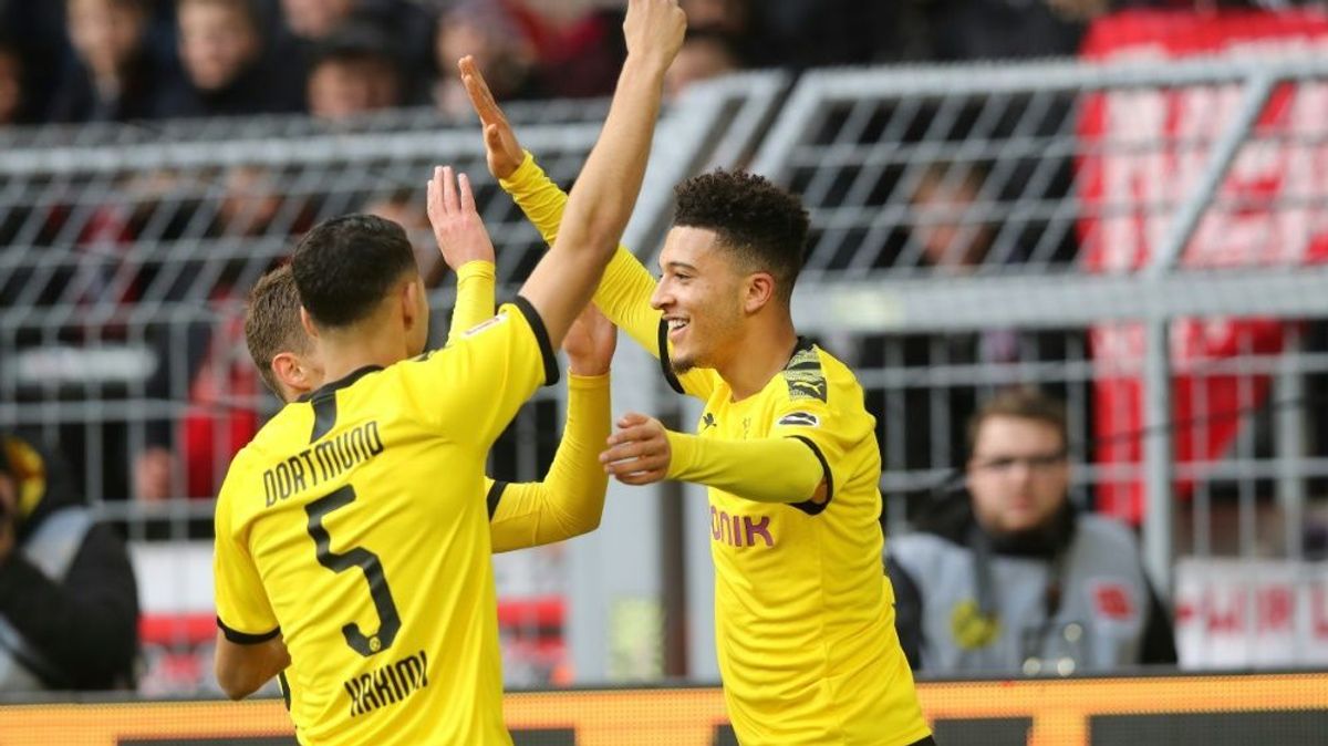 Sancho trifft - BVB schlägt Freiburg