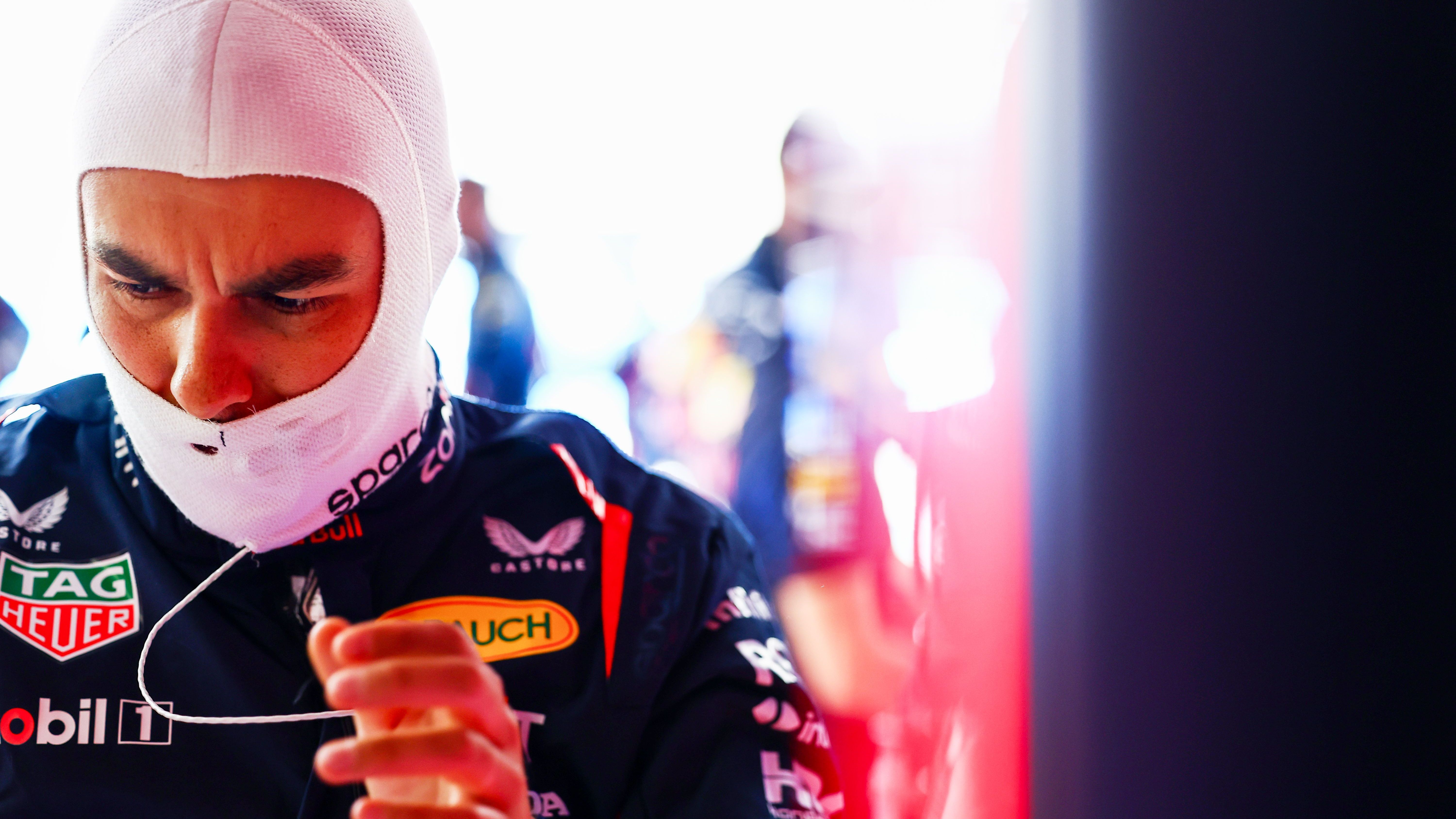Sergio Perez fährt im besten Auto der Formel 1, die Leistungen sind jedoch weit weg von der Spitze. Trotz Vertrages gibt es Spekulationen um eine mögliche Ablöse des Mexikaners zur neuen Saison. Eine Verlängerung über 2024 hinaus bei Red Bull gilt als ausgeschlossen. <em><strong>ran</strong></em> gibt einen Überblick über mögliche Ersatz-Kandidaten 2024 und 2025: