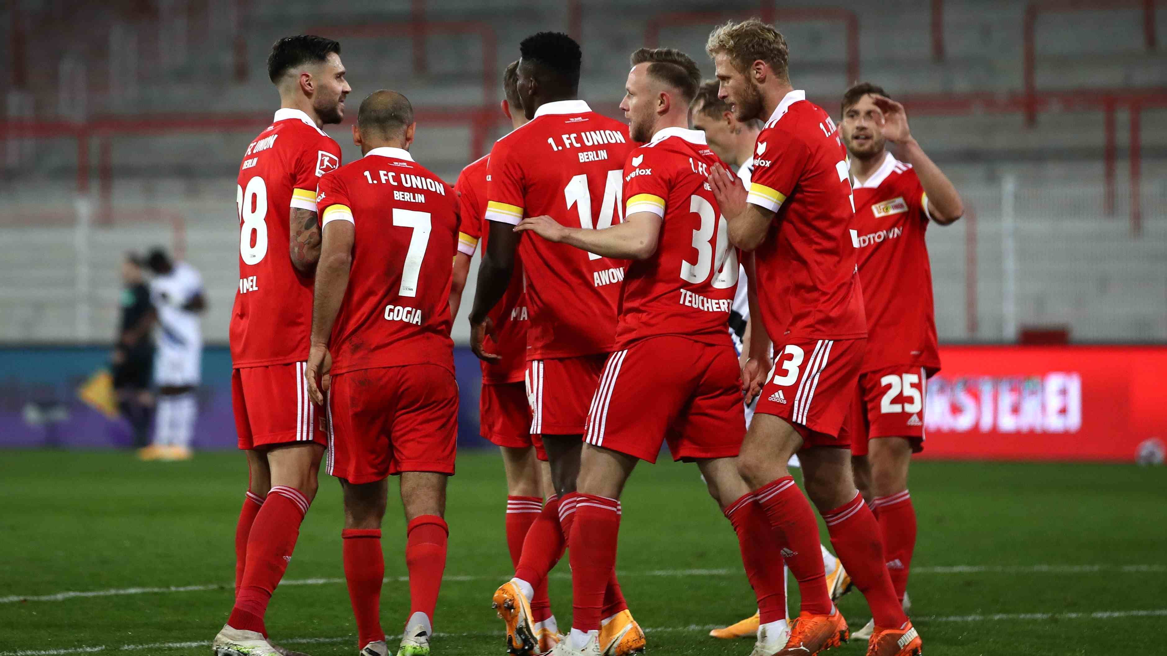 
                <strong>Platz 7: Union Berlin - Durchschnittlicher Tabellenplatz der Gegner: 8,5 </strong><br>
                Kommende Gegner: 1. FC Köln (A), Eintracht Frankfurt (H), Hertha BSC (A),FC  Bayern (H), VfB Stuttgart (A), Borussia Dortmund (H)
              