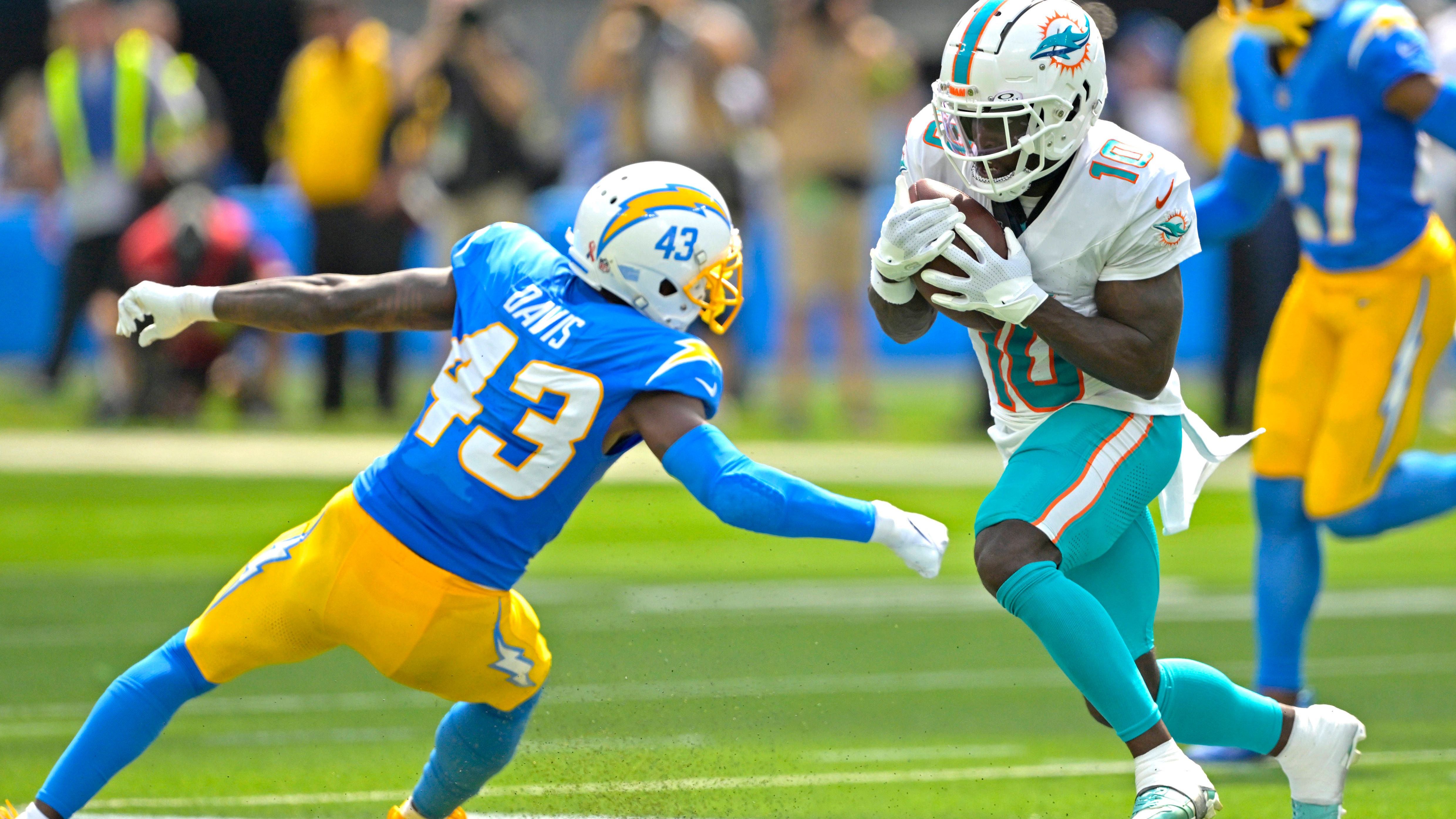 <strong>Platz 7: Tyreek Hill (Miami Dolphins, WR) mit 34,63 km/h</strong><br>Week 1 gegen die Los Angeles Chargers bei einem 35-Yards-Receiving-Touchdown (1st &amp; 10 an der gegnerischen 35-Yards-Markierung)