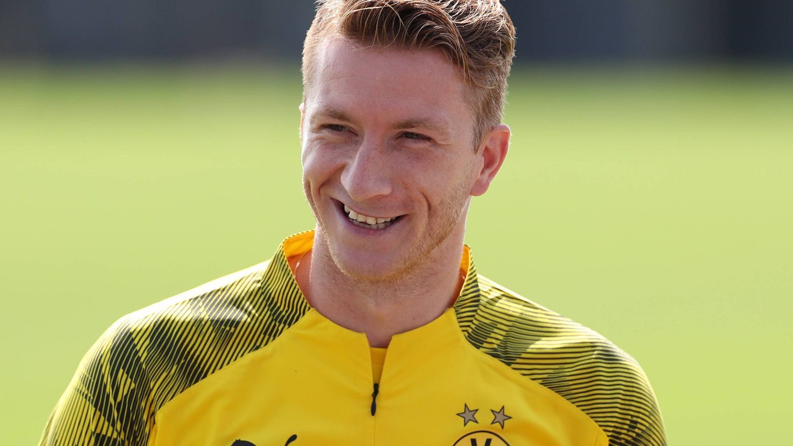 
                <strong>Marco Reus</strong><br>
                Alter: 30Marktwert: 50 Millionen EuroGehalt: 12 Millionen Euro
              