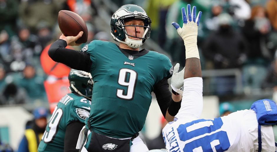 
                <strong>7. Philadelphia Eagles</strong><br>
                "Es fällt mir zwar schwer, da die Eagles eine richtig gute Defense haben. Aber ich traue Quarterback und Wentz-Ersatz Nick Foles in den Playoffs leider extrem wenig zu – deshalb nur Platz sieben für Philadelphia."
              