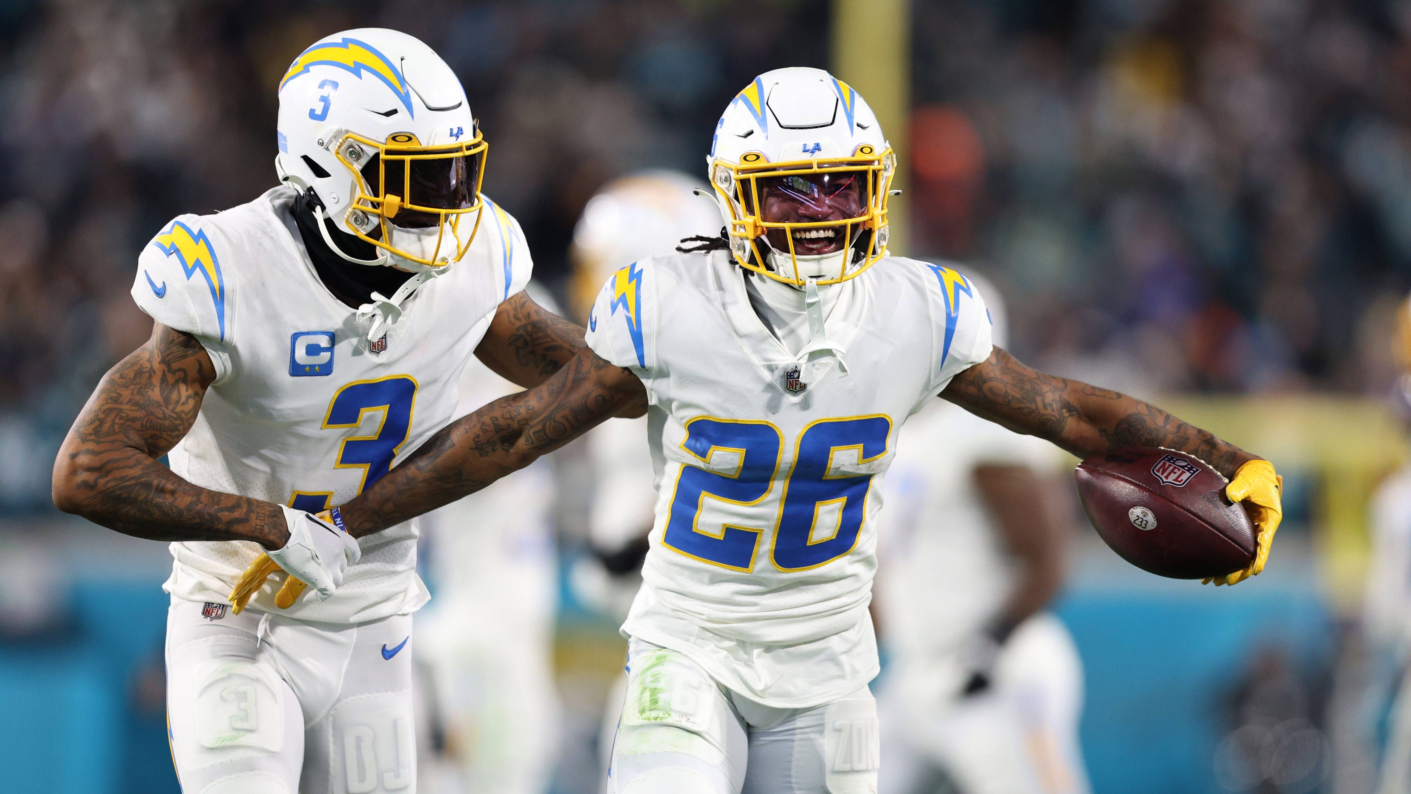 <strong>Platz 17: Los Angeles Chargers - 36,1 Millionen US-Dollar</strong><br>Anzahl der Spieler: 10<br>Top-Verdiener: Derwin James (SS) - 19,9 Millionen US-Dollar<br>Durchschnitts-Cap-Space pro Spieler: 3,6 Millionen US-Dollar<br>Prozentualer Anteil der&nbsp;Secondary am Cap Space: 13,69%