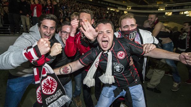 
                <strong>Platz 9: Eintracht Frankfurt</strong><br>
                Platz 9 - Eintracht Frankfurt, Gesamtzuschauerzahl: 793.500 Fans, Schnitt pro Spiel: 46.676, Stadionkapazität: 51.500, Auslastung: 90,63 Prozent
              