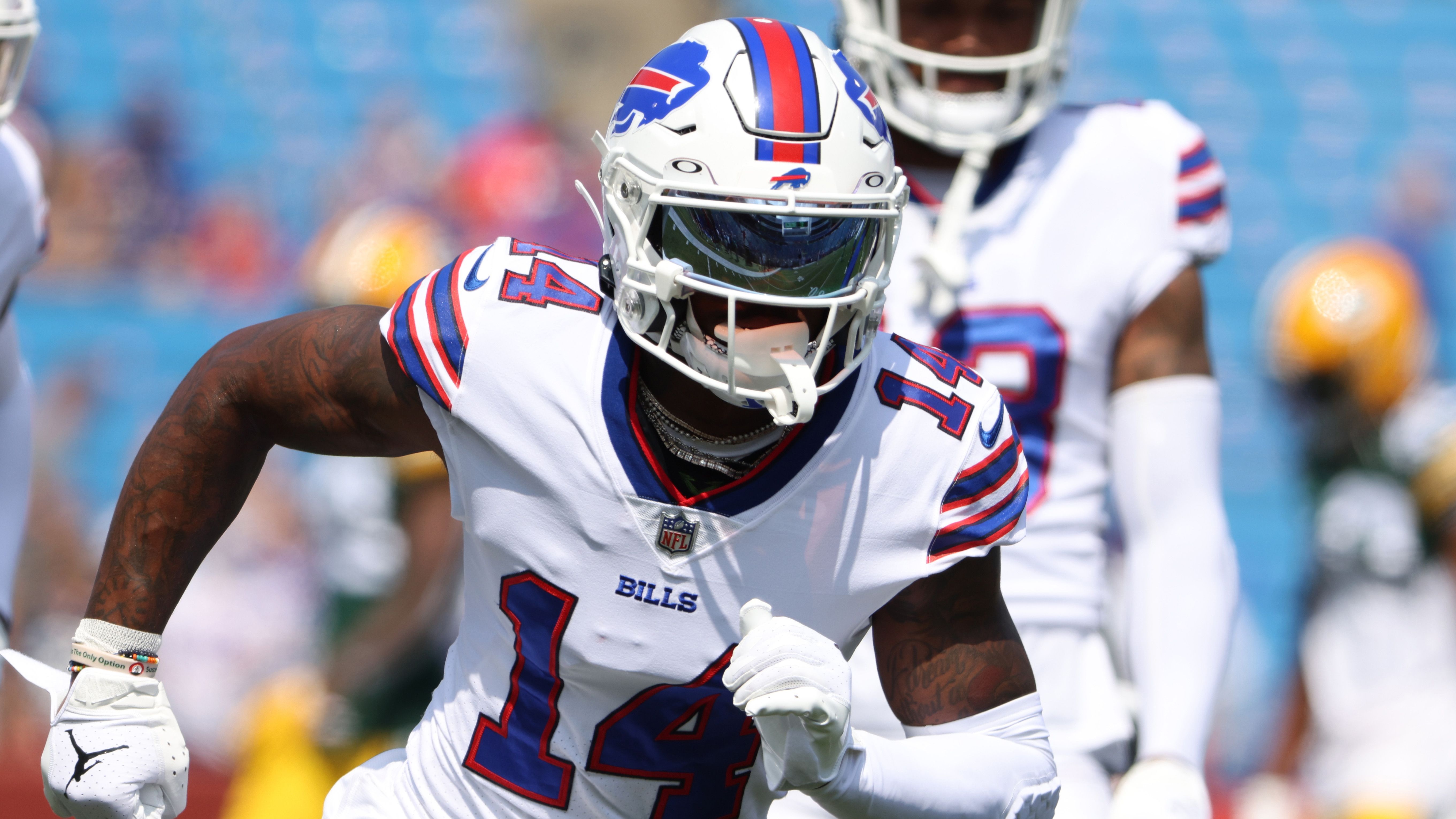 
                <strong>Buffalo Bills</strong><br>
                Captains: Quarterback Josh Allen, Wide Receiver Stefon Diggs, Linebacker Tremaine Edmunds, Safety Jordan Poyer, Safety Micah Hyde, Long Snapper Reid Ferguson, Linebacker Tyler Matakevich, Running Back Taiwan Jones
              