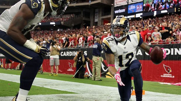 
                <strong>Stedman Bailey</strong><br>
                Stedman Bailey: Zu wilde Jubelgesten mag die NFL nicht. Das bekam auch Stedman Bailey von den St. Louis Rams zu spüren. Der Receiver legte sich nach einem Touchdown in die Endzone des Gegners und benutzte den Ball als Kopfkissen. Dieses Nickerchen kostete Bailey 8.681 Dollar.
              