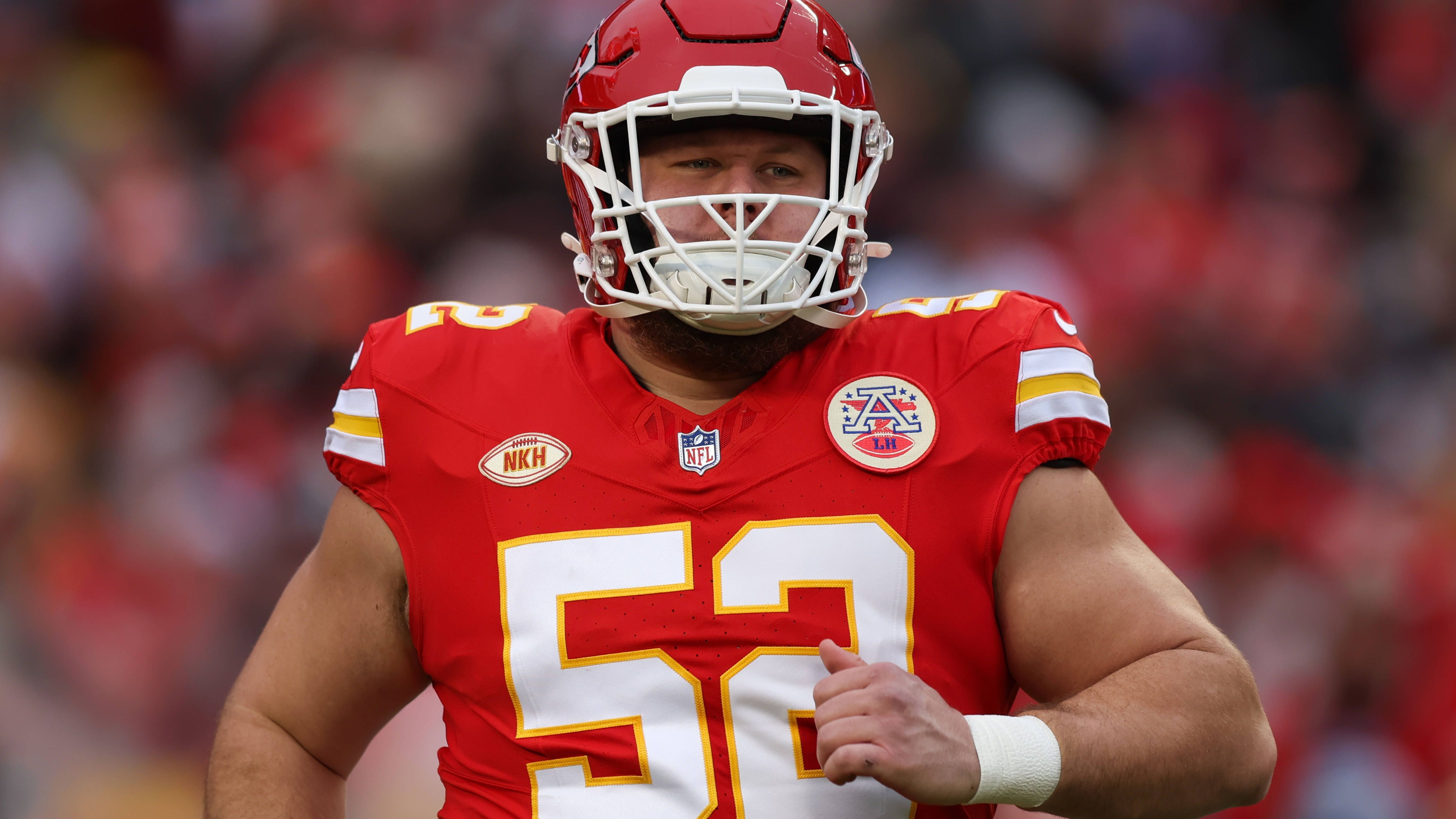 <strong>Center</strong><br>1. Platz Creed Humphrey (Chiefs, Foto) - 18 Millionen Dollar über vier Jahre<br>2. Platz: Frank Ragnow (Lions) - 13,5 Millionen US-Dollar über vier Jahre<br>3. Platz (geteilt): Ryan Kelly (Colts) - 12,5 Millionen US-Dollar über vier Jahre<br>3. Platz (geteilt): Lloyd Cushenberry (Titans) - 12,5 Millionen US-Dollar über vier Jahre<br>5. Platz: Erik McCoy (Saints) - 12 Millionen US-Dollar über fünf Jahre