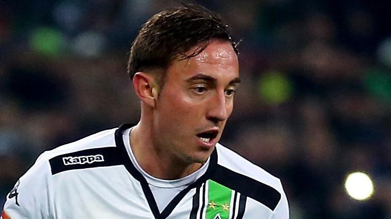 
                <strong>Josip Drmic (Borussia Mönchengladbach)</strong><br>
                Josip Drmic (Borussia Mönchengladbach): Der Stürmer darf für die letzten Zeigerumdrehungen aufs Feld, ohne Impulse setzen zu können. Keine ran-Note.
              