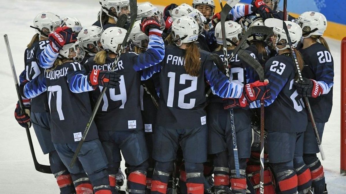 Die USA feiern den Einzug ins Olympische Finale